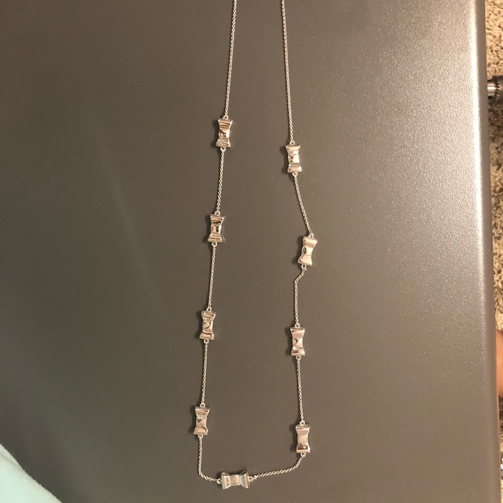 Kate spade cluster necklace in silver
